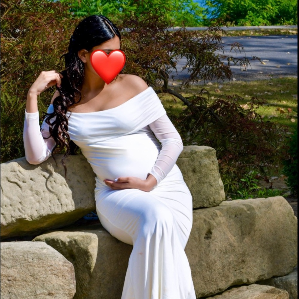Elegant Off-Shoulder White Maternity Dress